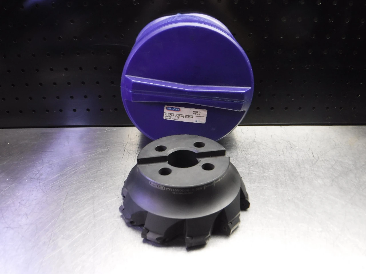 Stellram 6" Indexable Facemill 1.5" Arbor C7745V0D06-6.00R (LOC1286B)