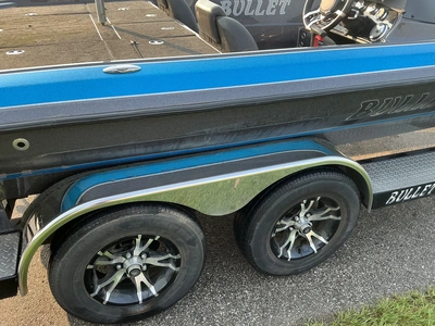 Used 2018 BULLET 21XRS Boats (Misc) Michigan US | Miedema Asset Management Group #1423319