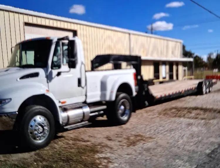 Used 2005 INTERNATIONAL DURASTAR 4400 Cab Chassis trucks California US | Ben Kaplan Equipment #1385741