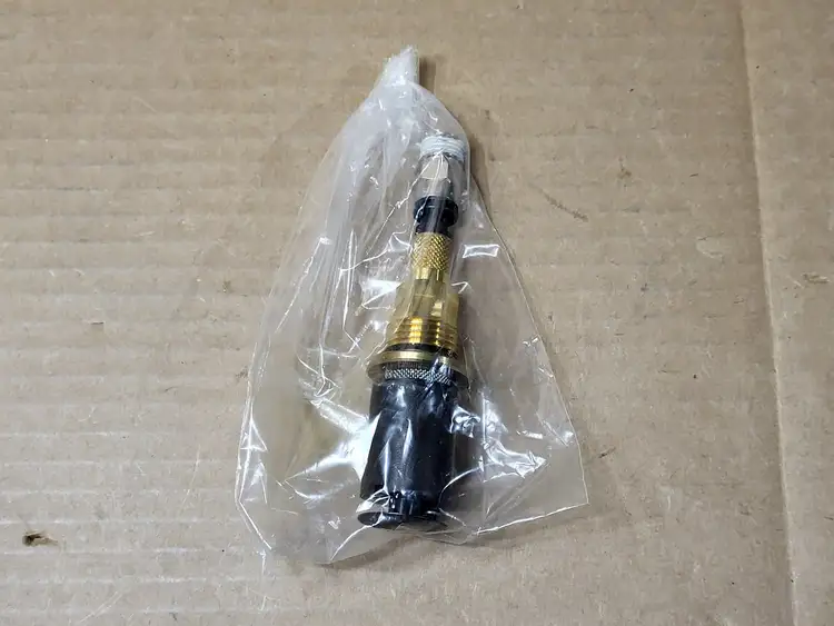 New | in-Stock DV SYSTEMS DF003 Valves/Fittings British Columbia CA | Lenmark #914824