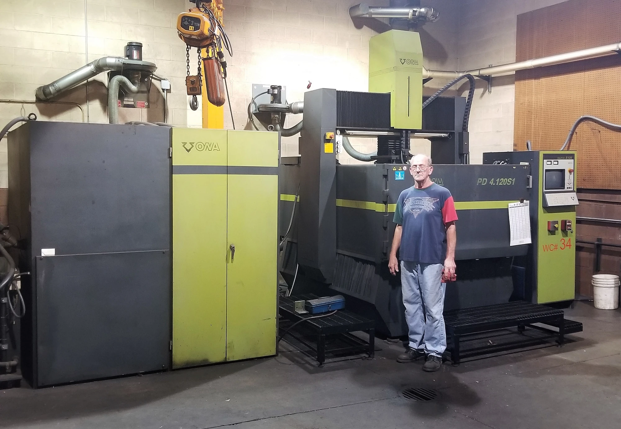 USED ONA LARGE EDM CNC