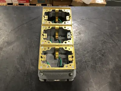 NEW HUBBELL 6275