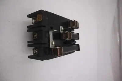 Square D MH-370 70 Amp 3 Pole Plug in Circuit Breaker STOCK B-617
