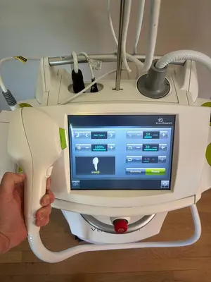 Used 2017 VENUS CONCEPTS VERSA W/ 6 HAND PIECES, VIVA, DIAMOND, OCTIPOLAR, HAIR REMOVAL, SKIN REJUVENATION Lasers / Laser Systems Minnesota US | Midwest Medical #1467836