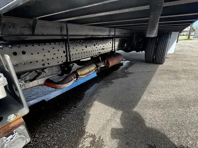 Used 2020 ISUZU NPR EFI Box trucks Florida US | Truck and Van Outlet #1509218