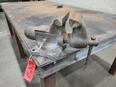 Welding Table with Wilton 6″ Vise