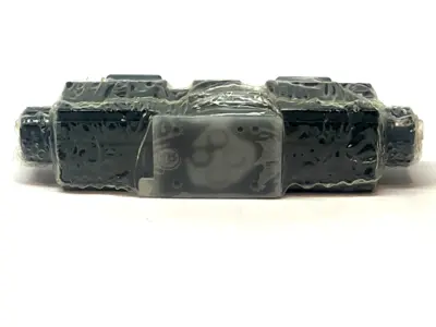 NEW DUPLOMATIC DS3 SOLENOID OPERATED DIRECTIONAL CONTROL VALVE