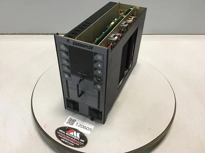 USED HUSKY 9152