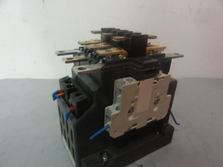 Used SIEMENS 3TF4722-0BB4 Motor Controllers Connecticut US | BG Industrial Surplus #473123