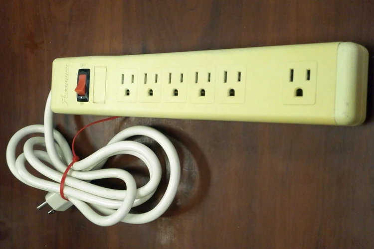 Used Geist Incorporated (Flexiduct) 6MO/S Surge Protectors Arizona US | ASSET CONVERSION SPECIALISTS, INC. #312901