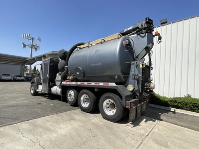 Used 2016 CATERPILLAR CT660S Hydro Excavators California US | Big Truck & Equipment #1412289