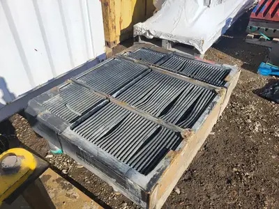 Used L&M RADIATOR, INC 115844 Skid Steer Loaders British Columbia CA | Lenmark #1440064