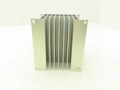 Fuji Electric SS502E-3Z-D3 Solid State Contactor Relay 240vac 3 Pole 50/60Hz .5A