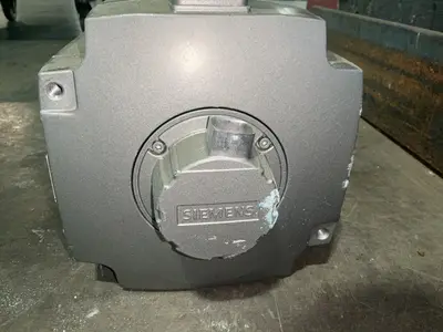 Used SIEMENS 1FT71085AF711CA1 Motors (misc) Ohio US | HGR 24 #1352658
