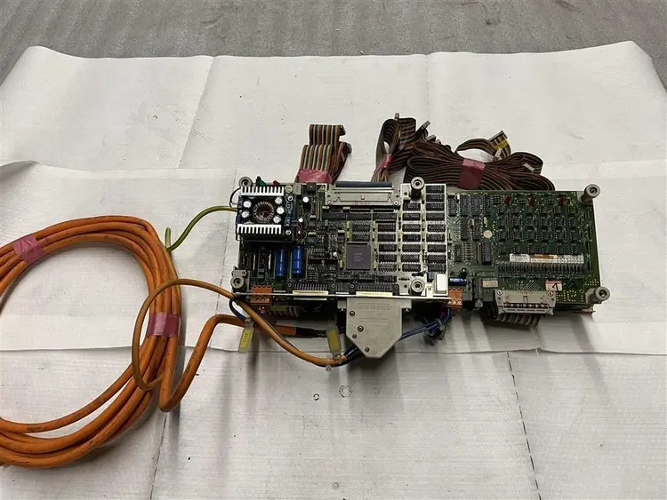 Used SIEMENS SIEMENS 64E/32 6FC3984 - 3RA + 6FX1124-6AA02 Misc Electrical & Power Parts BE | Apt International N.V #363701