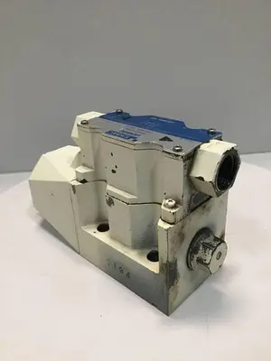 USED VICKERS DG4V-5-2A-M-P7L-H-6-30