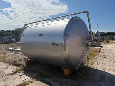 MUELLER 4,150 GALLON Stainless Steel Tanks | Perry Equipment (1)