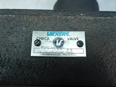 USED VICKERS C5G825S3