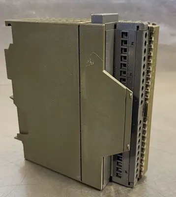 Siemens 6ES7322-1HF01-0AA0 Simatic S7 (BIN 4.5.4 )