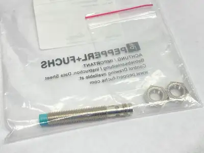 NEW PEPPERL+FUCHS INDUCTIVE PROXIMITY SENSOR 304615-0188