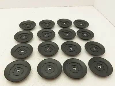 758060 Round Female Vacuum Cup 3/8-24 Thread 3.75" OD Lot of 16