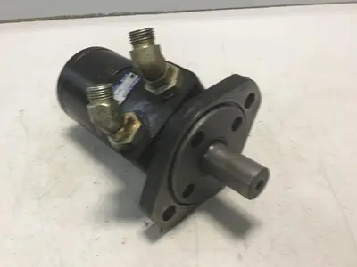 USED CHAR LYNN 101 2169 009