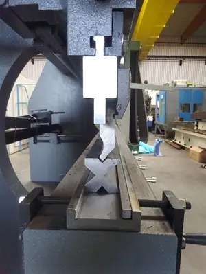 USED ADAPTIVE TOOLING HACO-LVD-AMADA