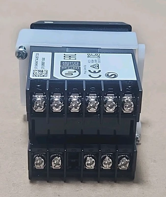 NEW Omron E5CC-QX2ASM-000