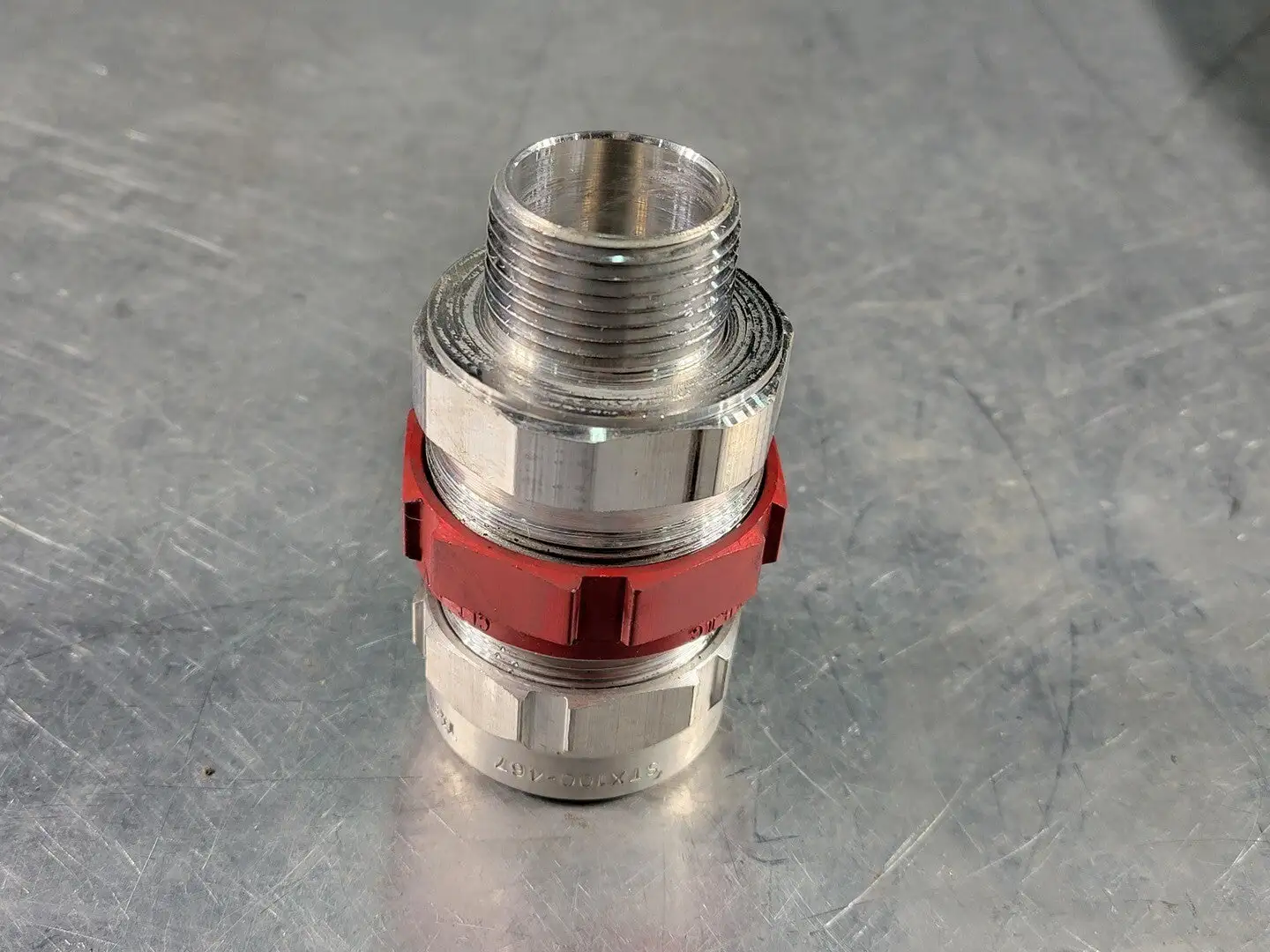 NEW THOMAS BETTS STX100-467