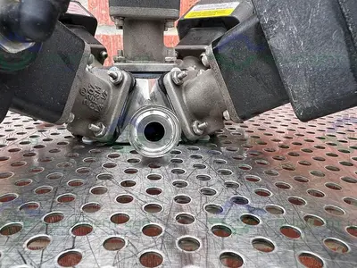 USED 5 ITT ADVANTAGE STAINLESS STEEL DIAPHRAGM VALVES W/ VALVE POSITIONER