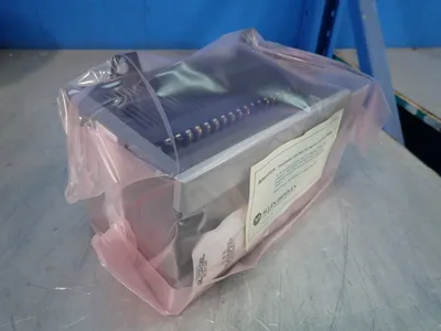 New | in-Stock ALLEN BRADLEY 1747L40B PLC Processors Ohio US | HGR 24 #901188