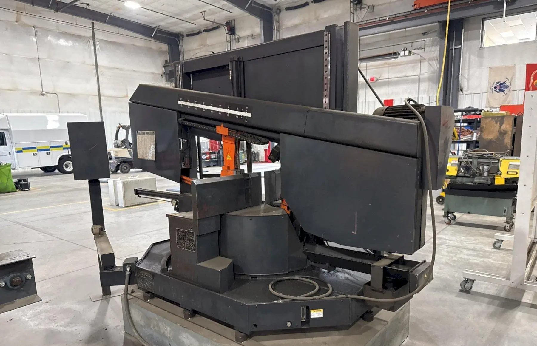 16" X 28" COSEN MODEL #SH-710LDM HORIZONTAL 60° MITERING BAND SAW: STOCK #23643