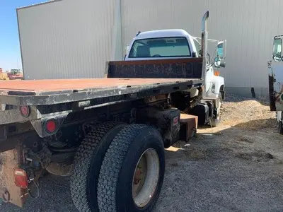 USED 1998 GMC C8500