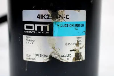 Oriental Motor 200V, 25W Induction Motor w/ 4GN50K Gear Head