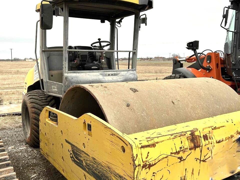 Used 2014 _UNKNOWN_ _UNKNOWN_ Single Drum Rollers Kentucky US | H Richardson and Sons #1557757