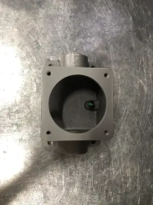 NEW HUBBELL VRC33