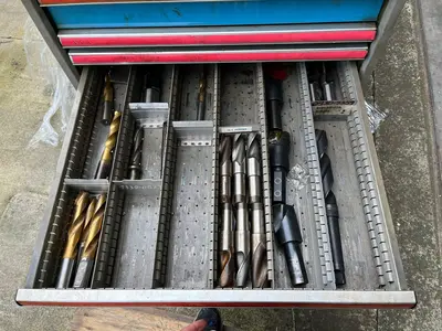 USED MILLING MATERIAL/ FREESMATERIAAL / MAHLGERÄTE APART OR WHOLE CABINET/ NEW NEW NEW