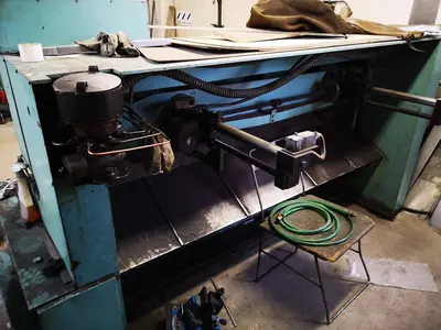 Used 1985 TFO POLSKO NG3C Power Squaring Shears (Gauge) CZ | Amaron s.r.o. #1068229