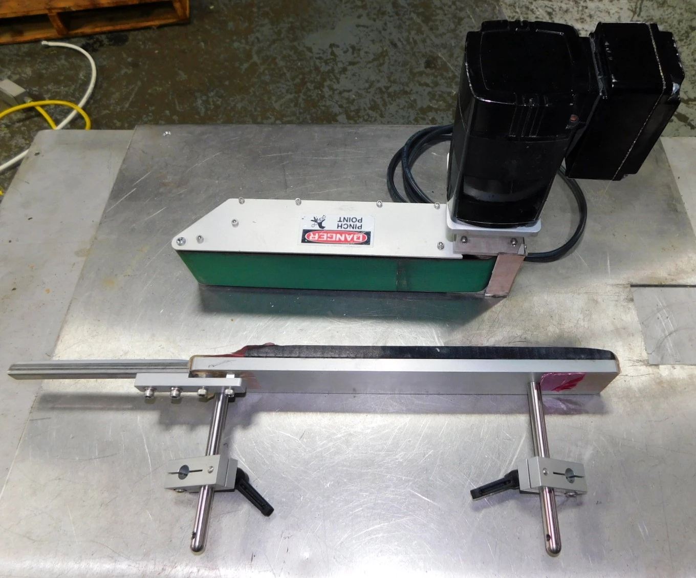 USED WRAP LABEL  STATION WRAP STATION