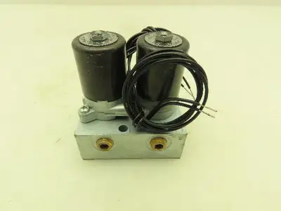 Honeywell Skinner MBD009 Solenoid Valve 4-Way Assembly NO 24VDC 150 PSI MBD005