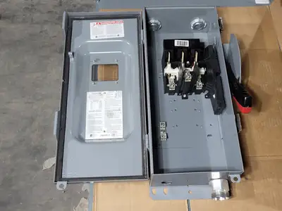 USED SQUARE D CHU363AWK