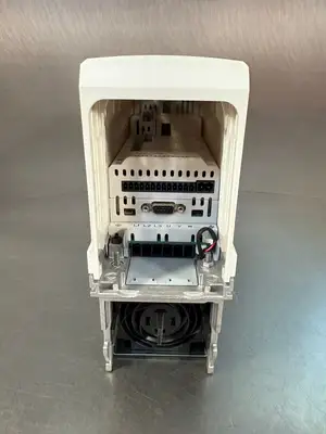 Control Techniques Unidrive M702-034-00045A 1.5 /2.2Kw 480V 3Ph (8.4.6))