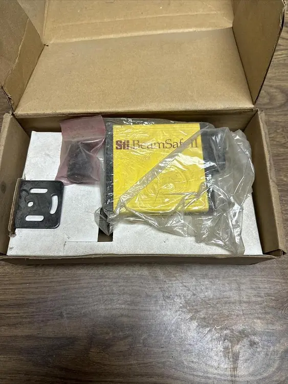 New | in-Stock STI BS2XAC Sensors | Surplus Asset Holdings #1226788
