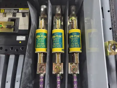 USED SQUARE D MODEL 6