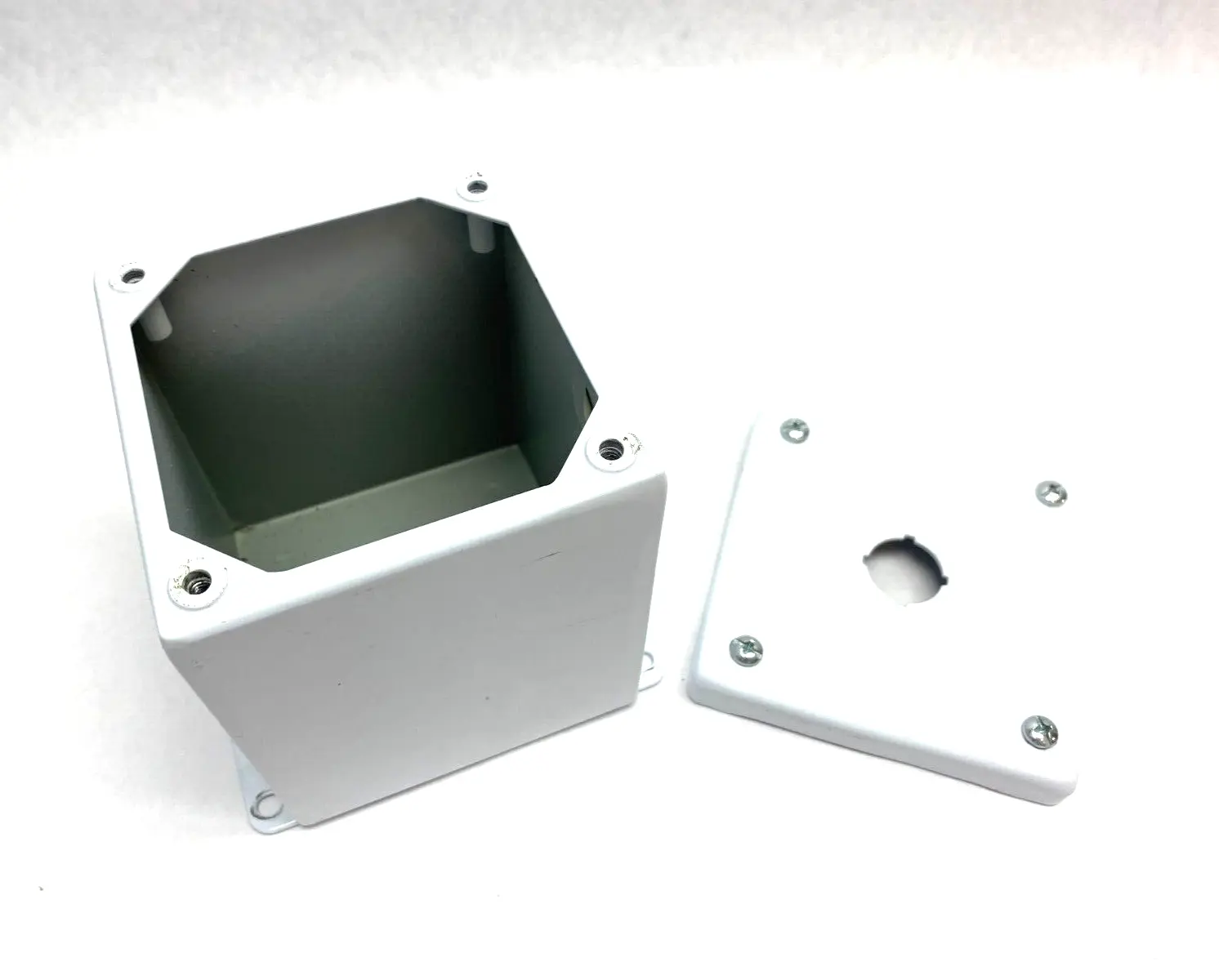 Used Hoffman Extra Deep Push Button Enclosure White, Back Knockout Electrical Boxes Michigan US | Maverick Industrial Sales #1391336
