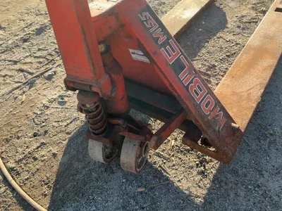 Used _UNKNOWN_ _UNKNOWN_ Pallet Jacks Michigan US | Miedema Asset Management Group #1437394