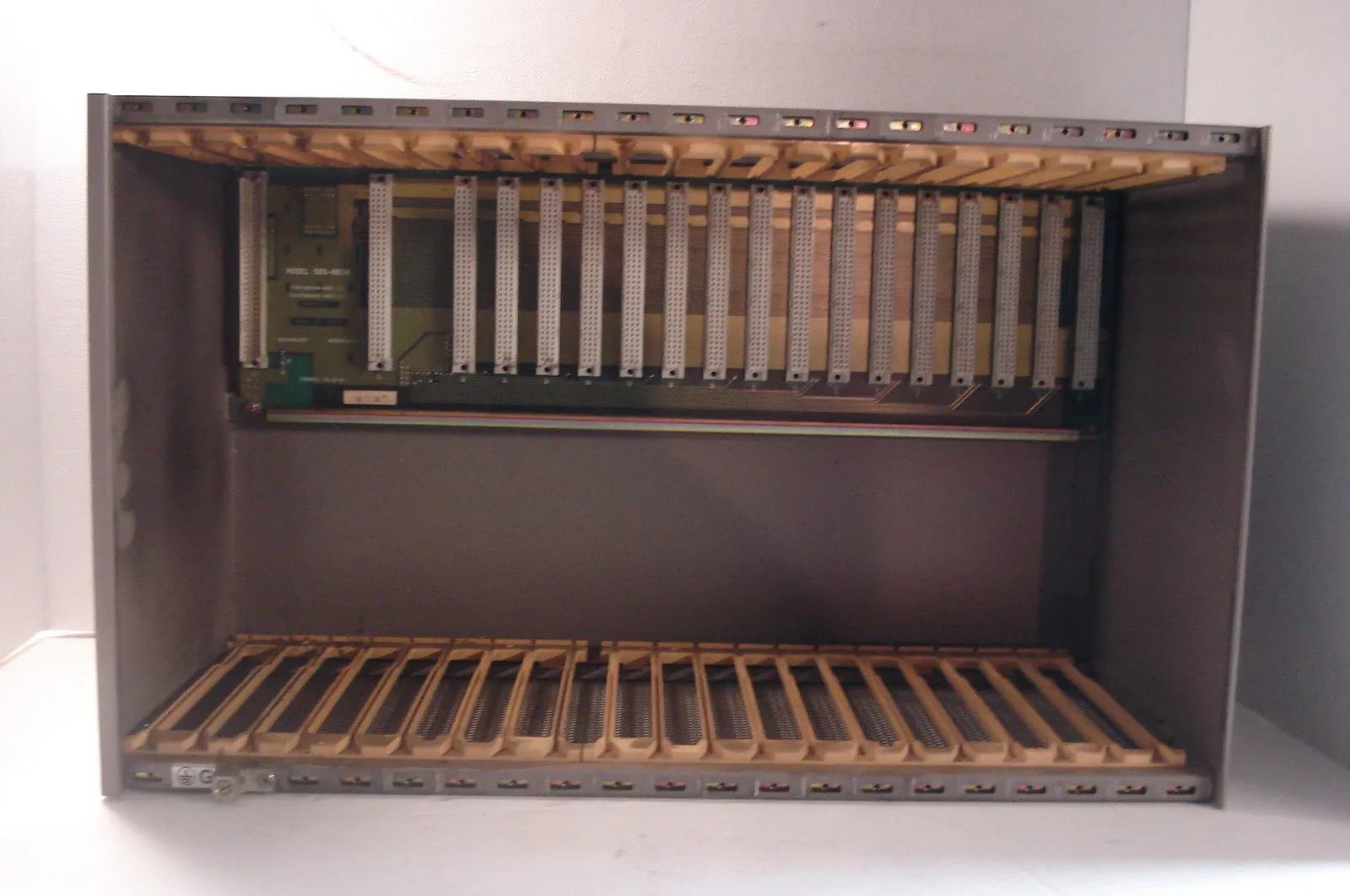 USED SIEMENS 505-6516 RACK
