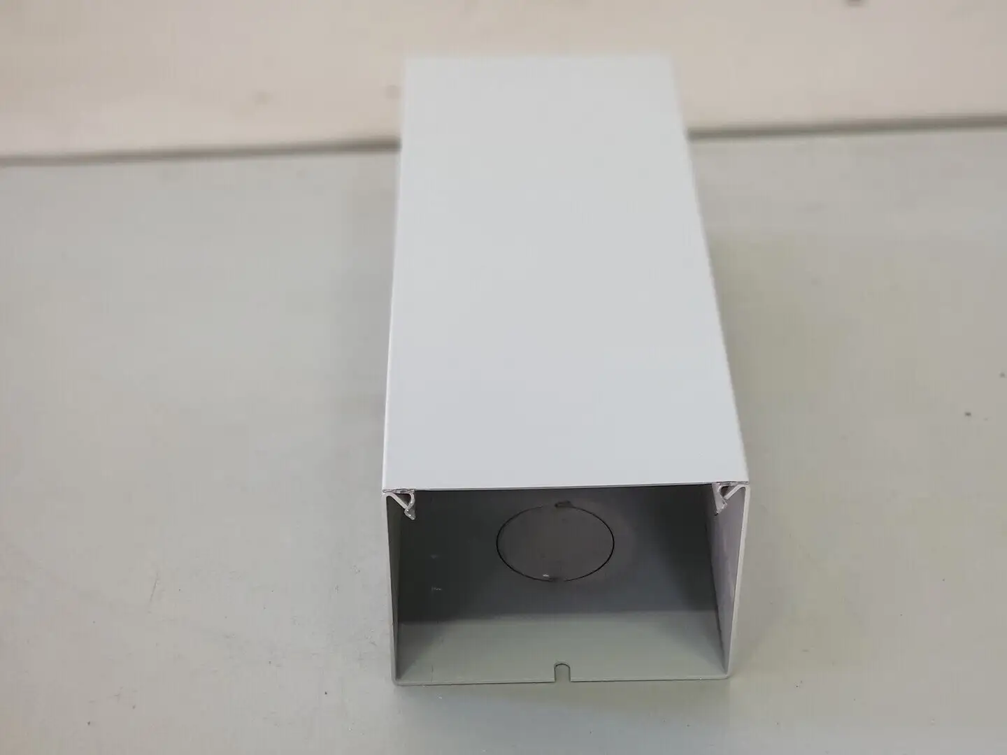 NEW WIREMOLD G6014A