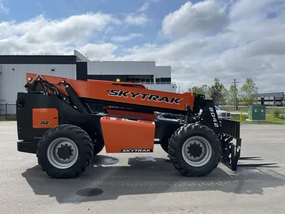 New | in-Stock 2026 SKYTRAK 8042 TELEHANDLER Telehandlers Alberta CA | Adcock Equipment #1417659