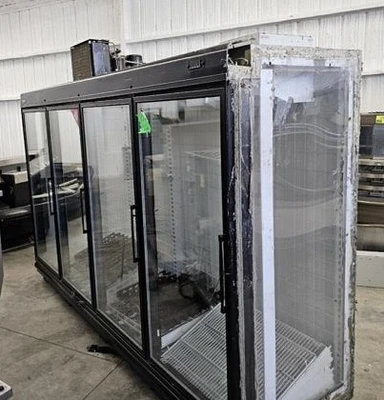 12-0046 Master-Bilt TEM-30 Medium Temp Hybrid 15 Door Cooler Run